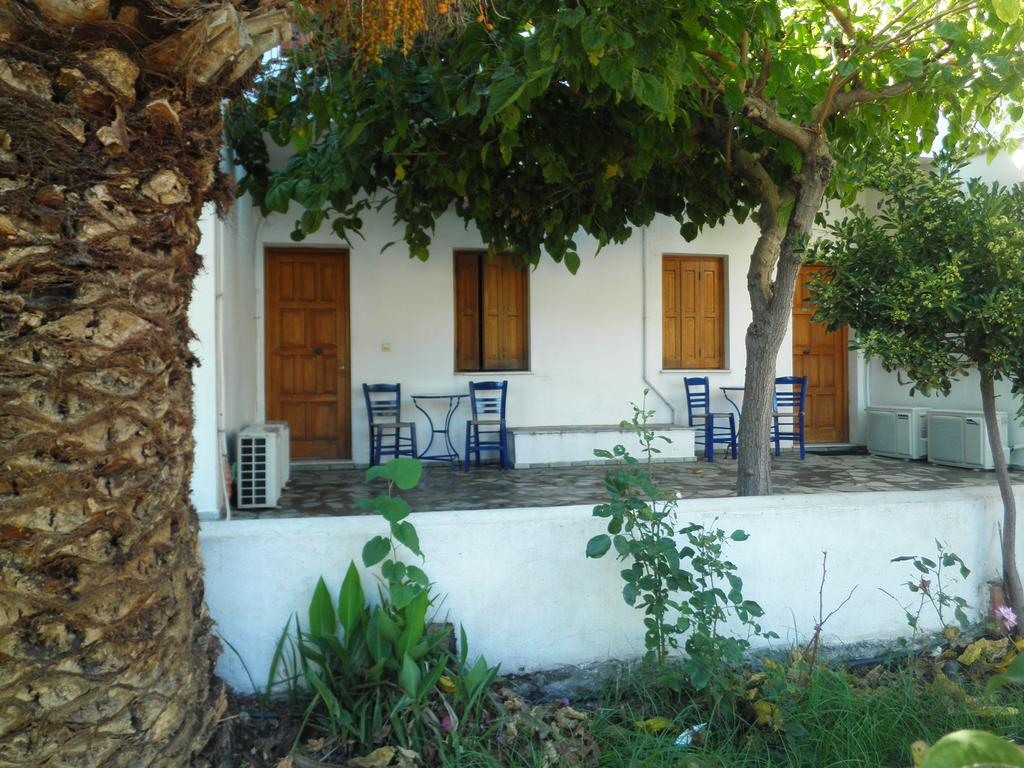 Mavrikou Helen Apartments Skyros Room photo